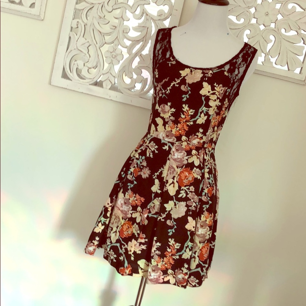 Lace Back Floral Skater Style Dress